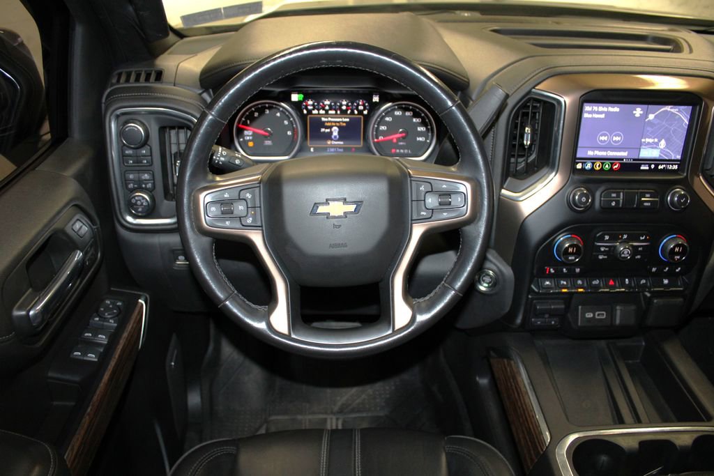 Used 2019 Chevrolet Silverado 1500 High Country w/ High Country Premium Package image 13