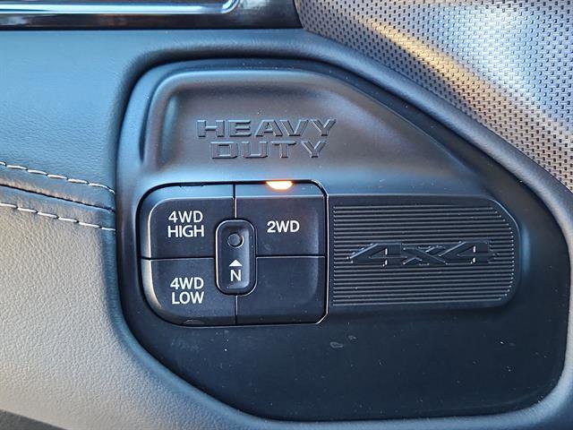 Used 2023 RAM 3500 Limited image 24