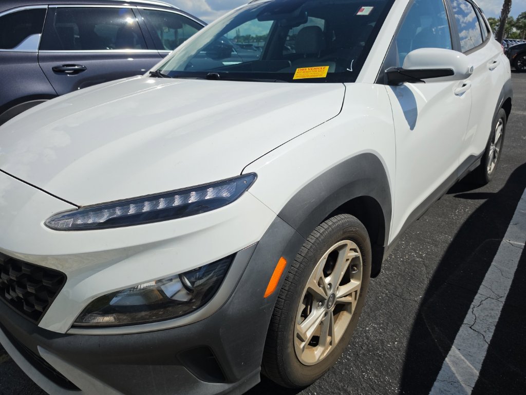Used 2023 Hyundai Kona SEL w/ Cargo Package AWD/4WD image 6