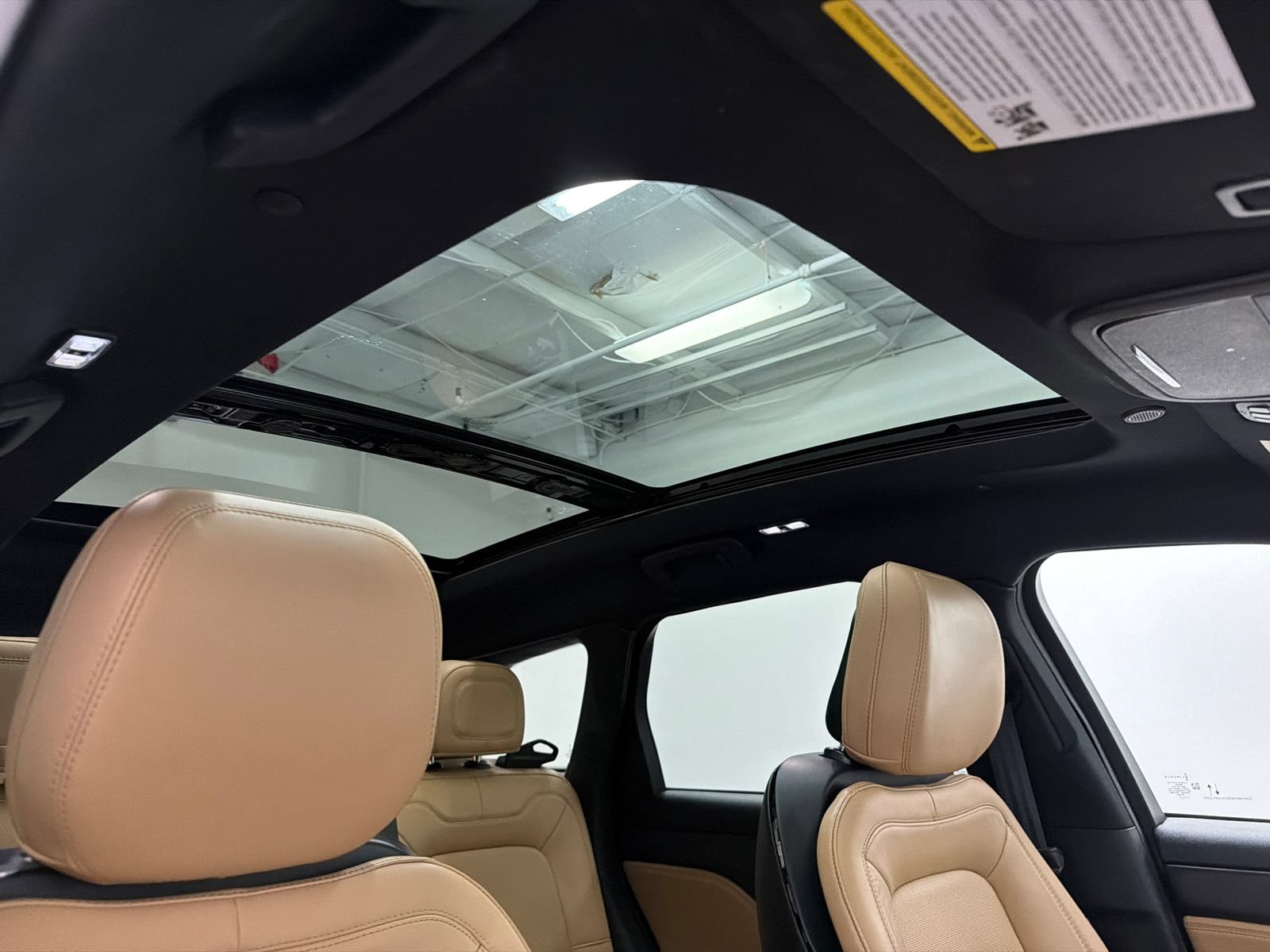 Certified 2022 Lincoln Corsair Grand Touring w/ Elements Technology Bundle AWD/4WD image 13