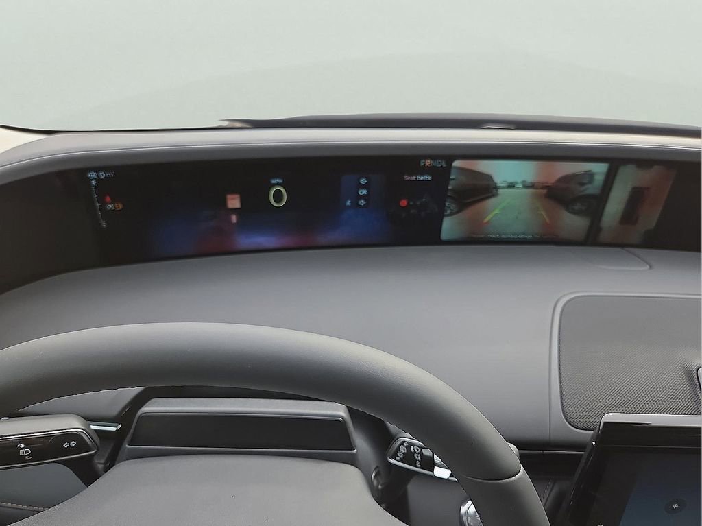 New 2026 Lincoln Nautilus Reserve AWD/4WD image 18