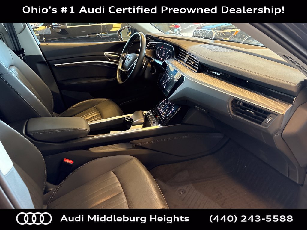Used 2024 Audi Q8 e-tron Premium Plus AWD/4WD image 10