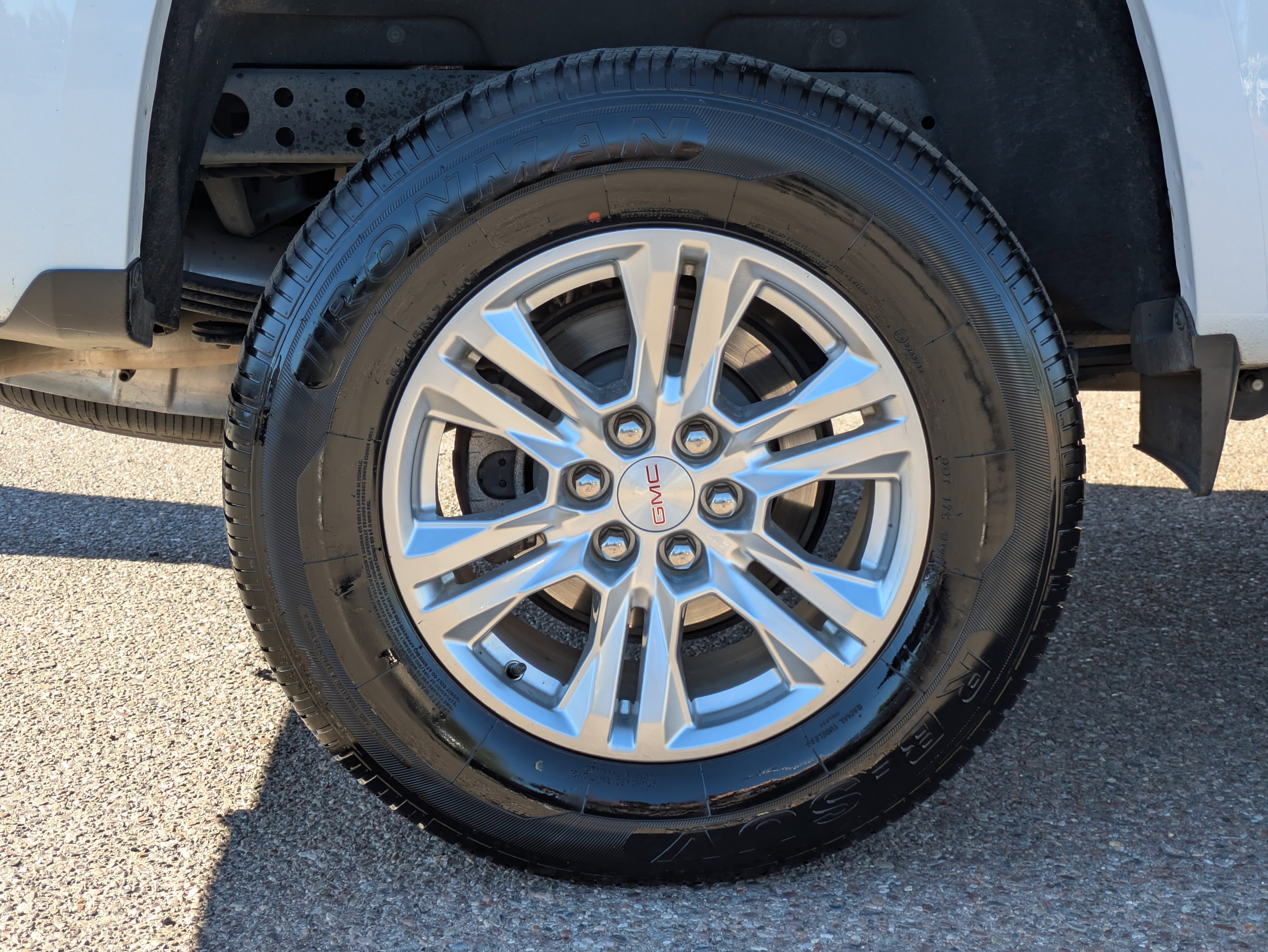 Used 2019 GMC Canyon SLE image 9