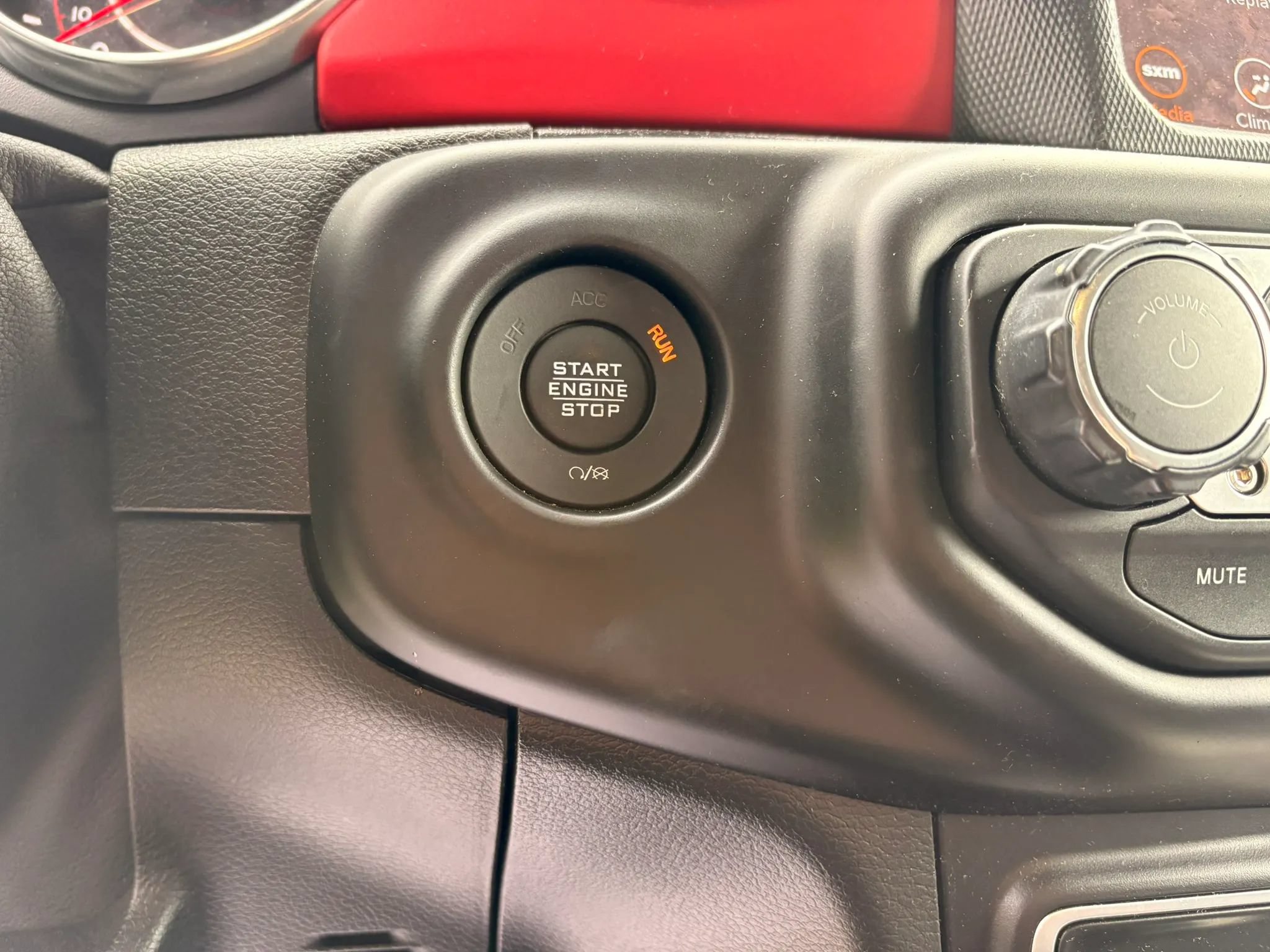 Used 2021 Jeep Wrangler Unlimited Rubicon AWD/4WD image 33