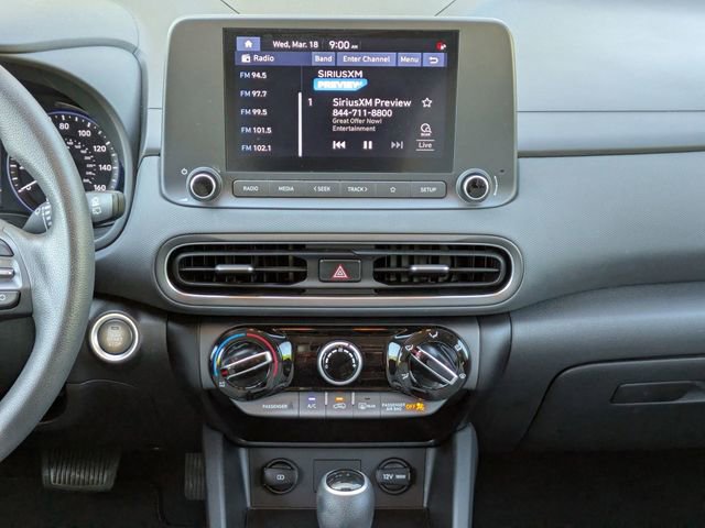 Used 2022 Hyundai Kona SEL image 18