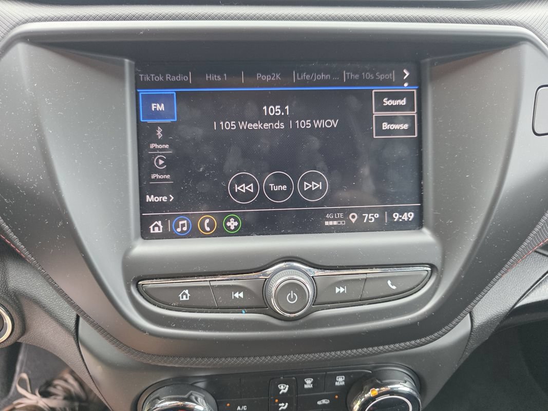 Used 2022 Chevrolet TrailBlazer RS FWD image 25