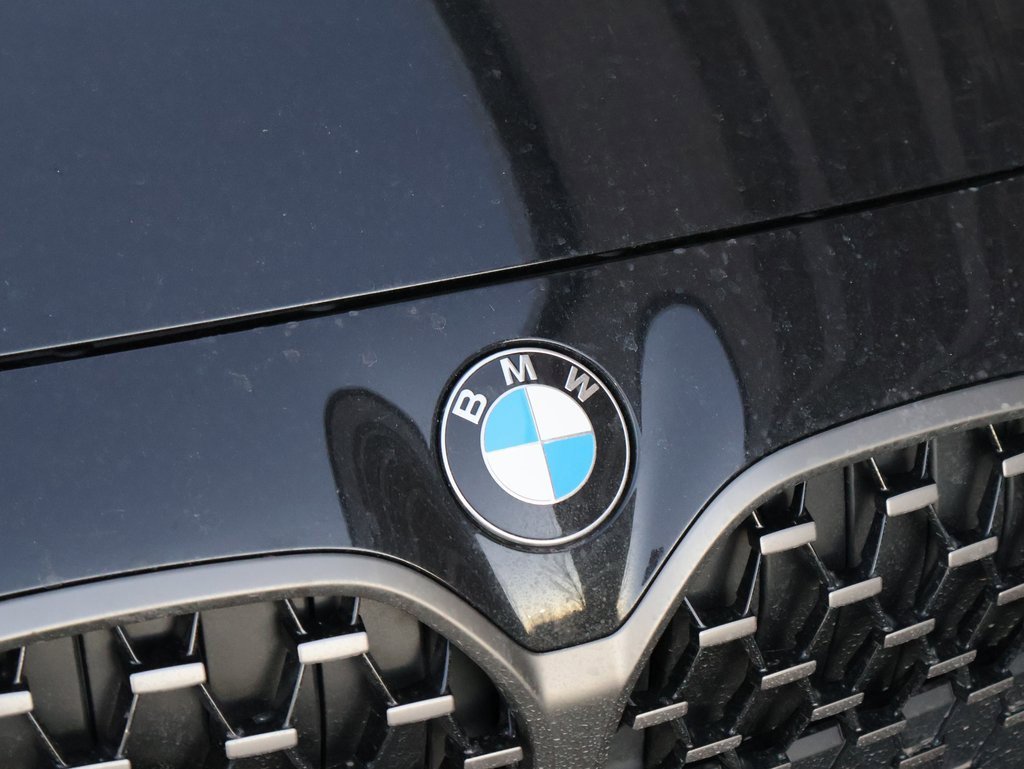 Used 2022 BMW 440i xDrive M440i xDrive image 2