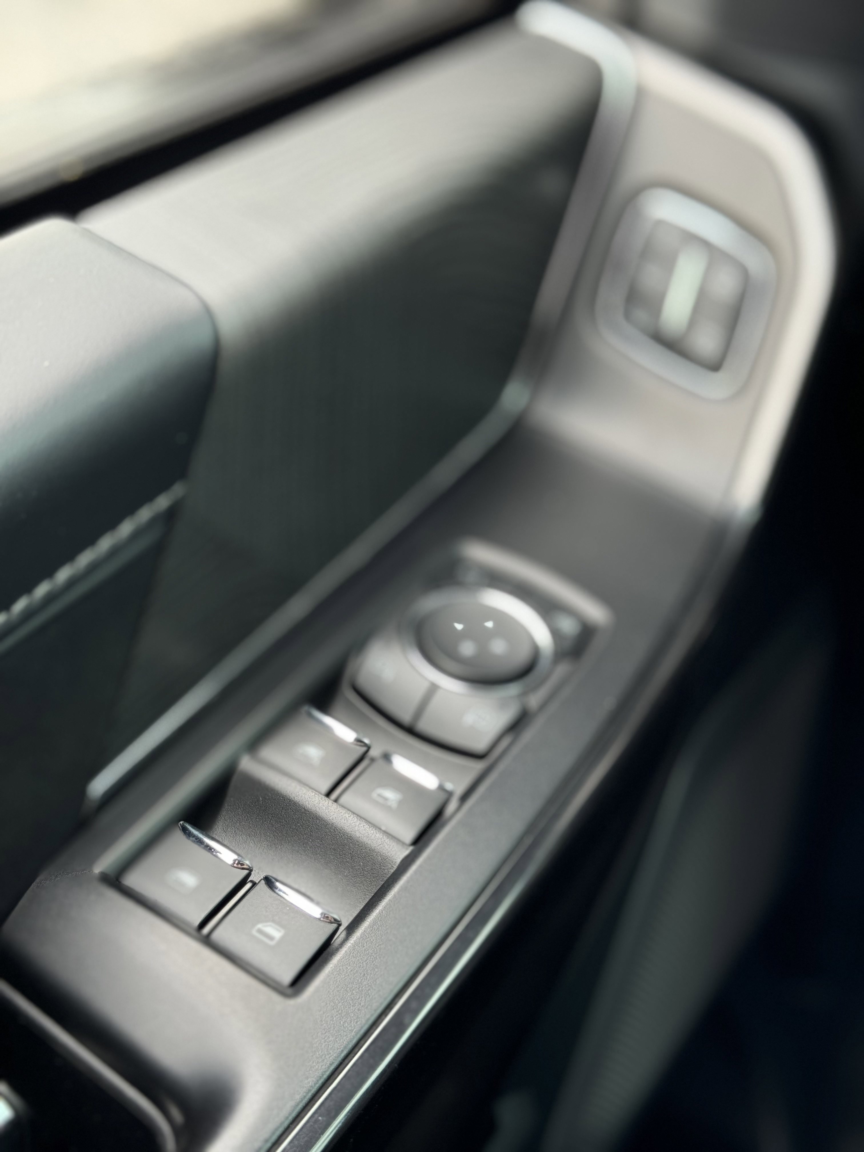 Used 2022 Ford F150 Platinum w/ Equipment Group 701A High image 19