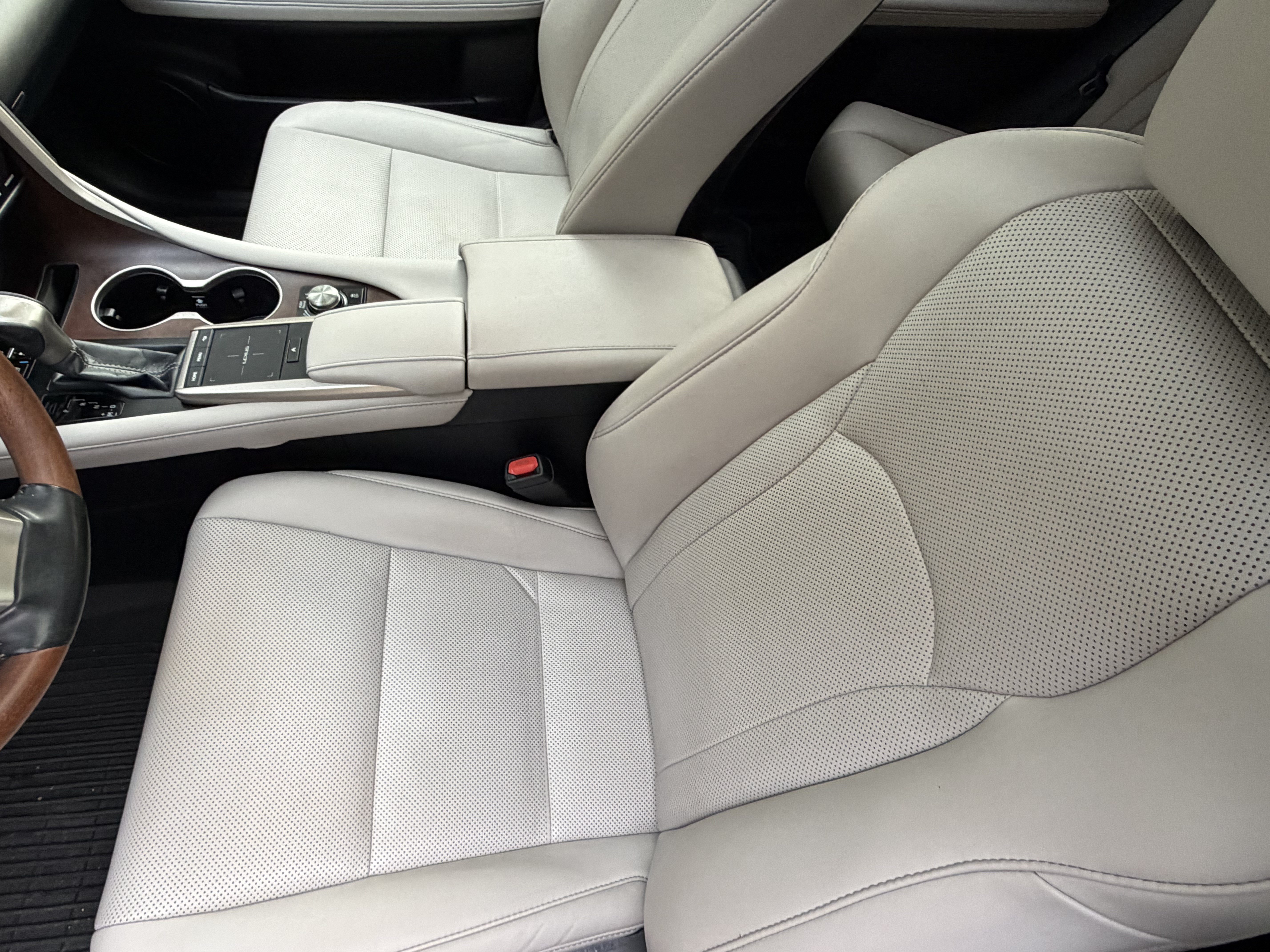 Used 2021 Lexus RX 350 FWD w/ Premium Package image 16