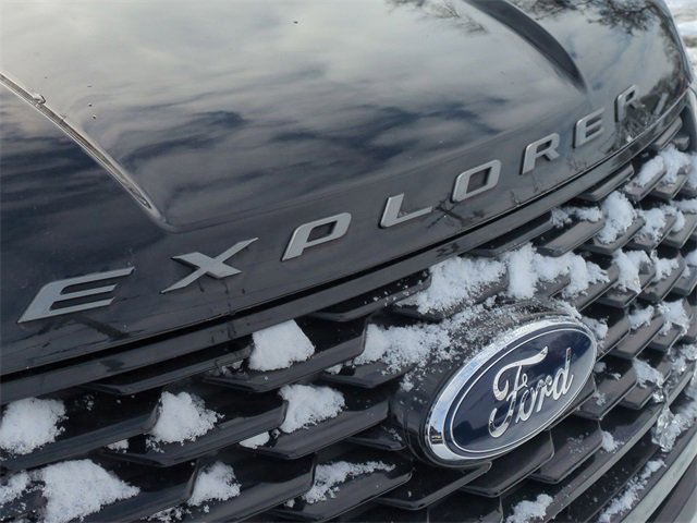 Used 2019 Ford Explorer Sport image 32