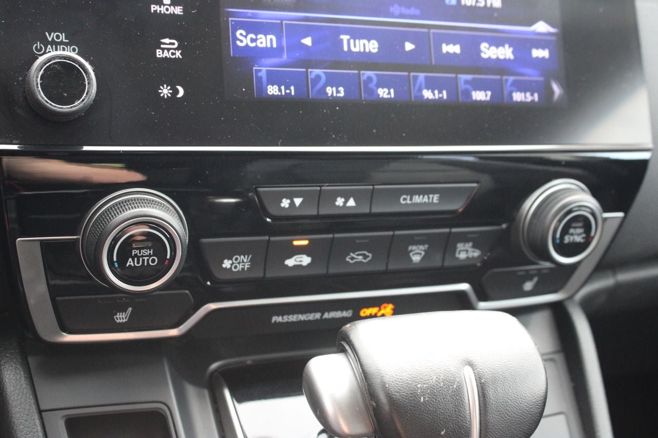 Used 2017 Honda CR-V Touring image 16