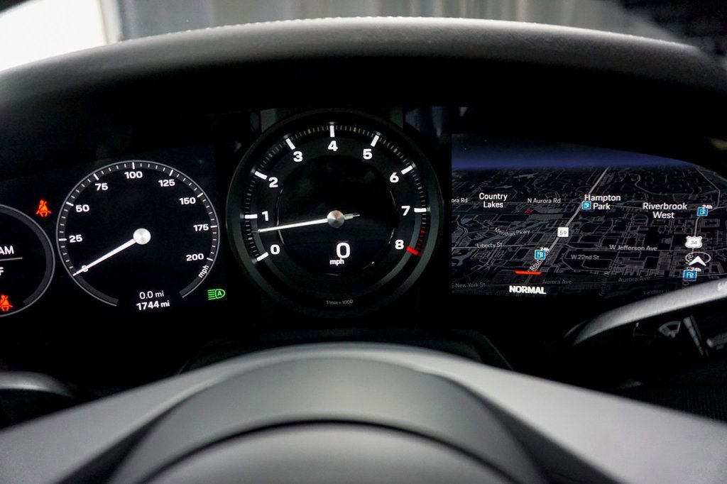 Used 2024 Porsche 911 Coupe image 21