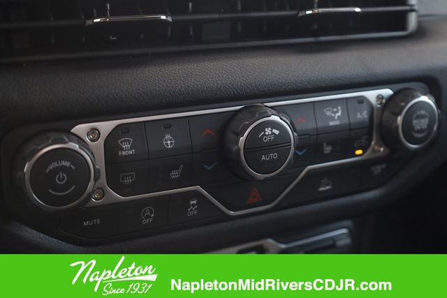 New 2026 Jeep Gladiator Sport AWD/4WD image 16