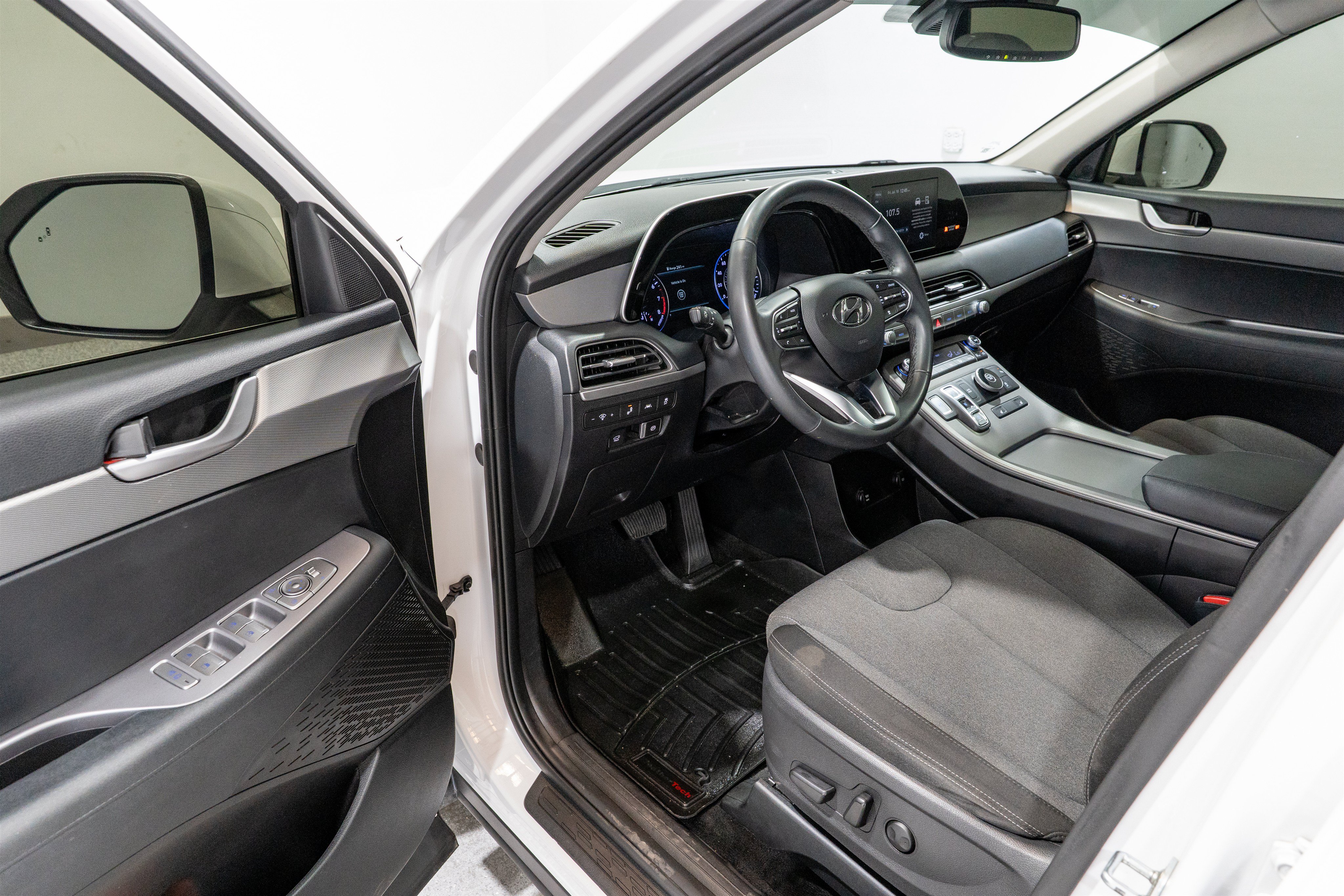 Used 2021 Hyundai Palisade SEL w/ Convenience Package FWD image 12