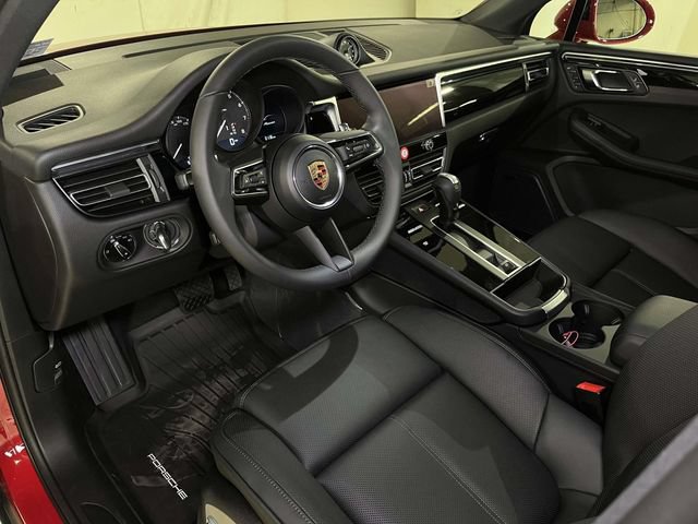 New 2026 Porsche Macan AWD/4WD image 16