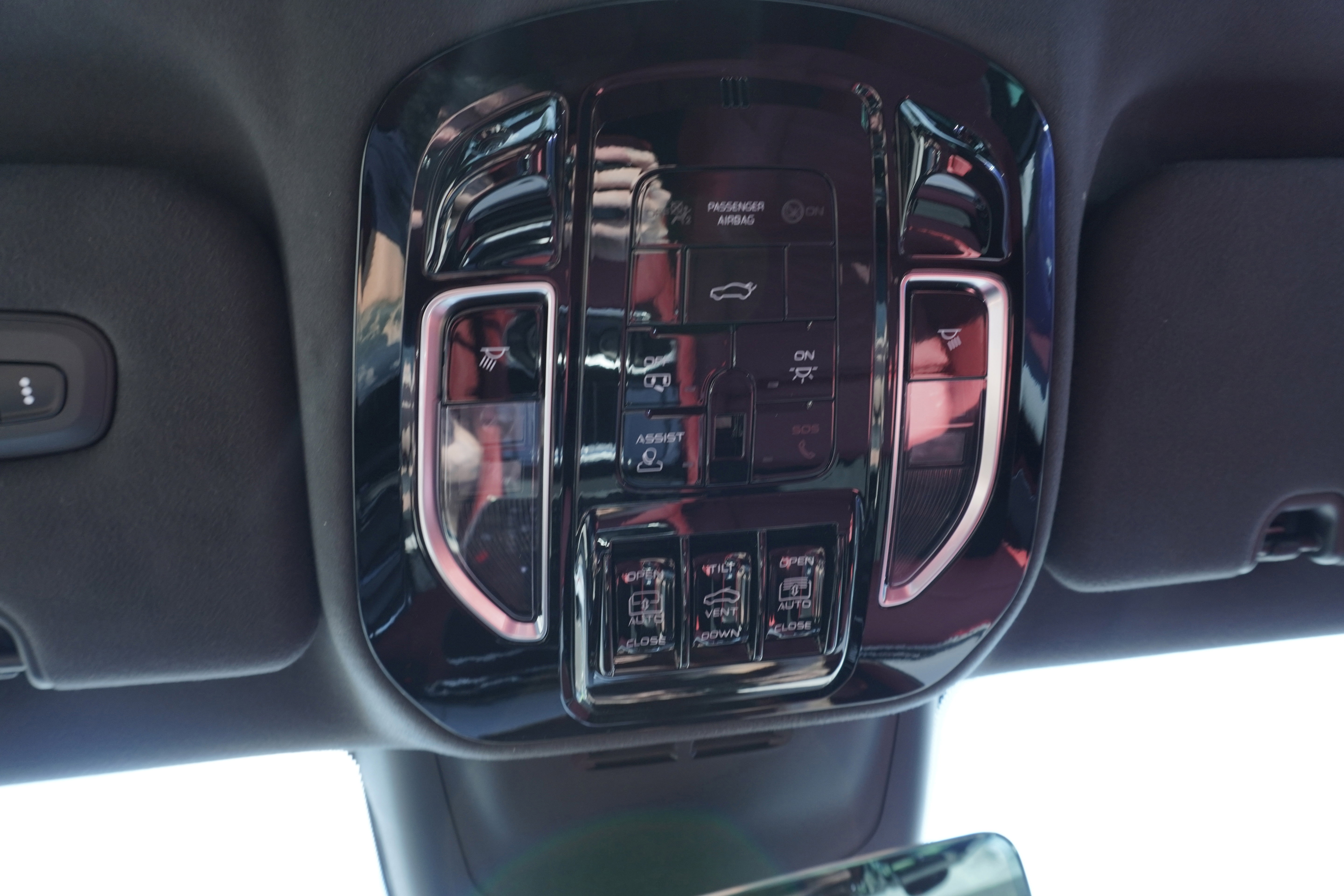 New 2025 Maserati Grecale Modena image 28