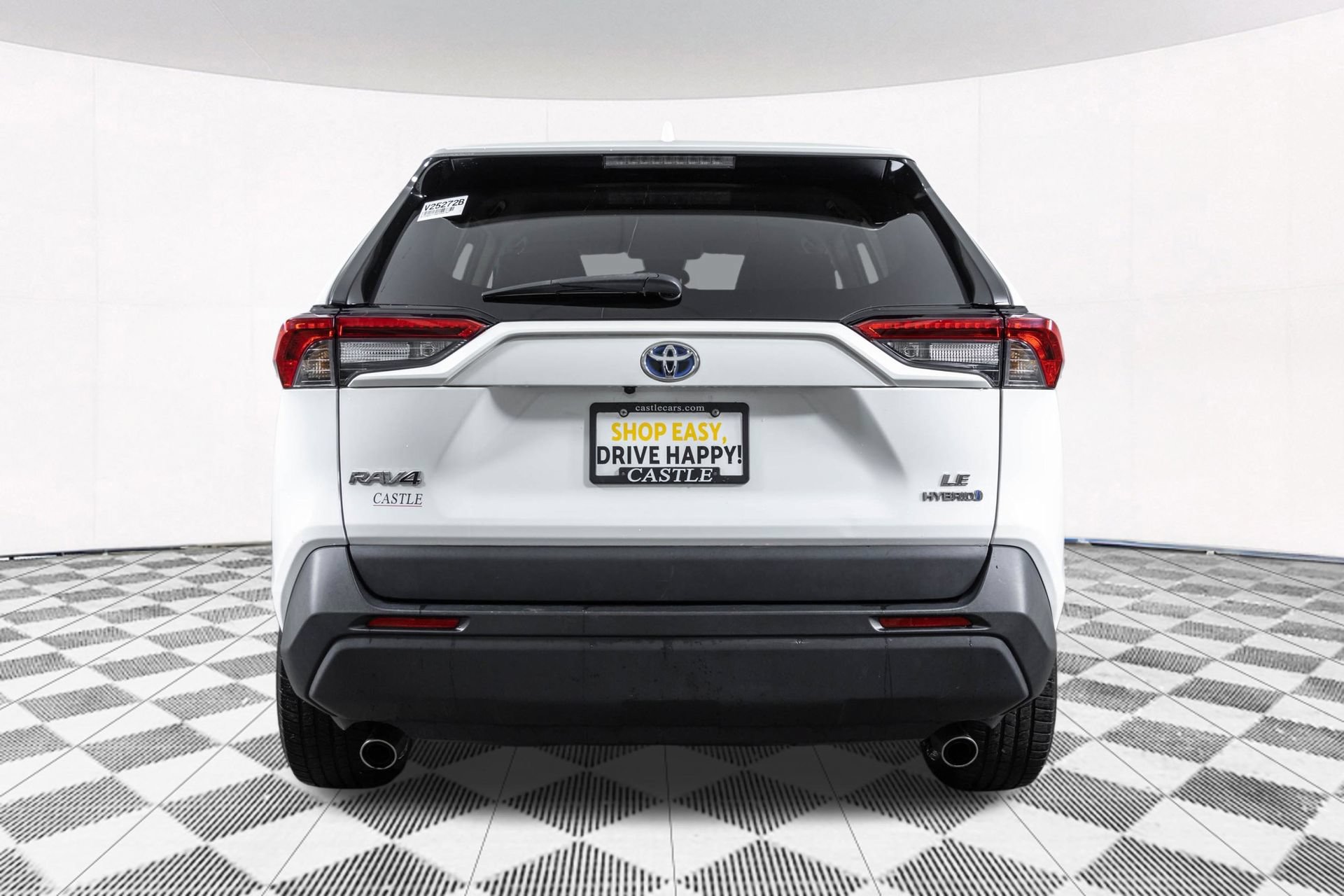 Used 2022 Toyota RAV4 LE AWD/4WD image 16