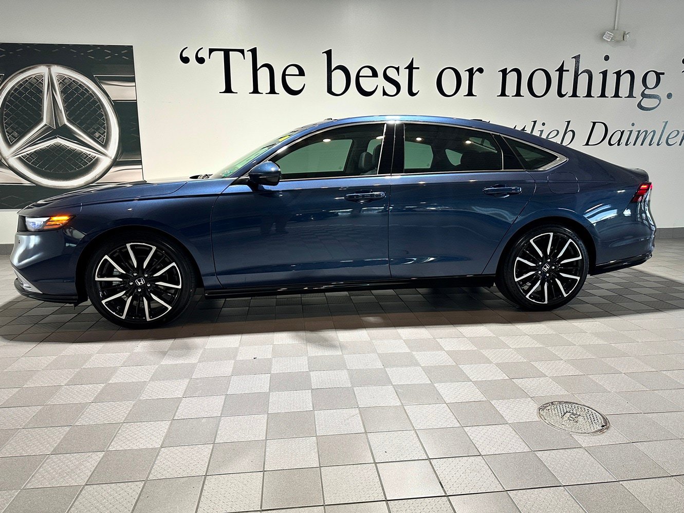 Used 2026 Honda Accord Touring image 7