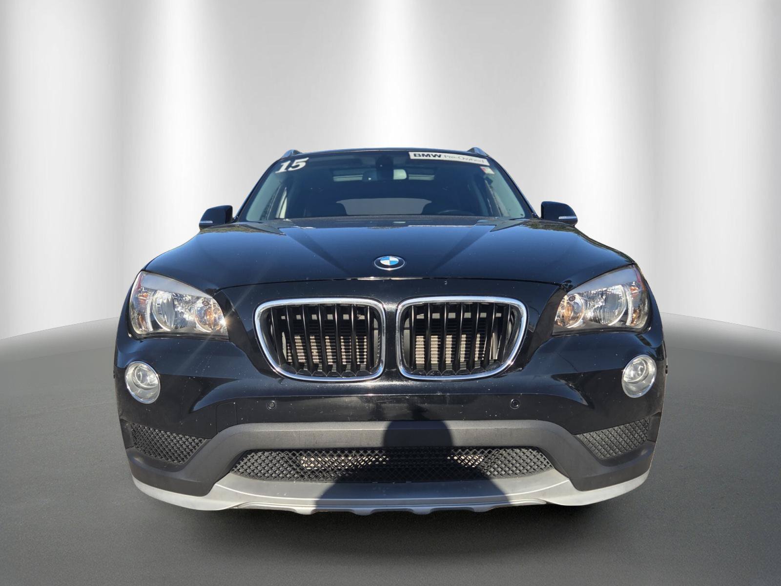 Used 2015 BMW X1 sDrive28i RWD image 2