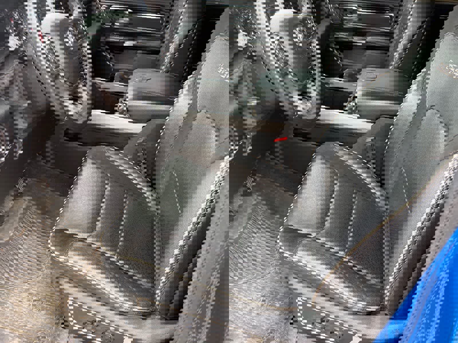 Used 2021 RAM 1500 Laramie image 12