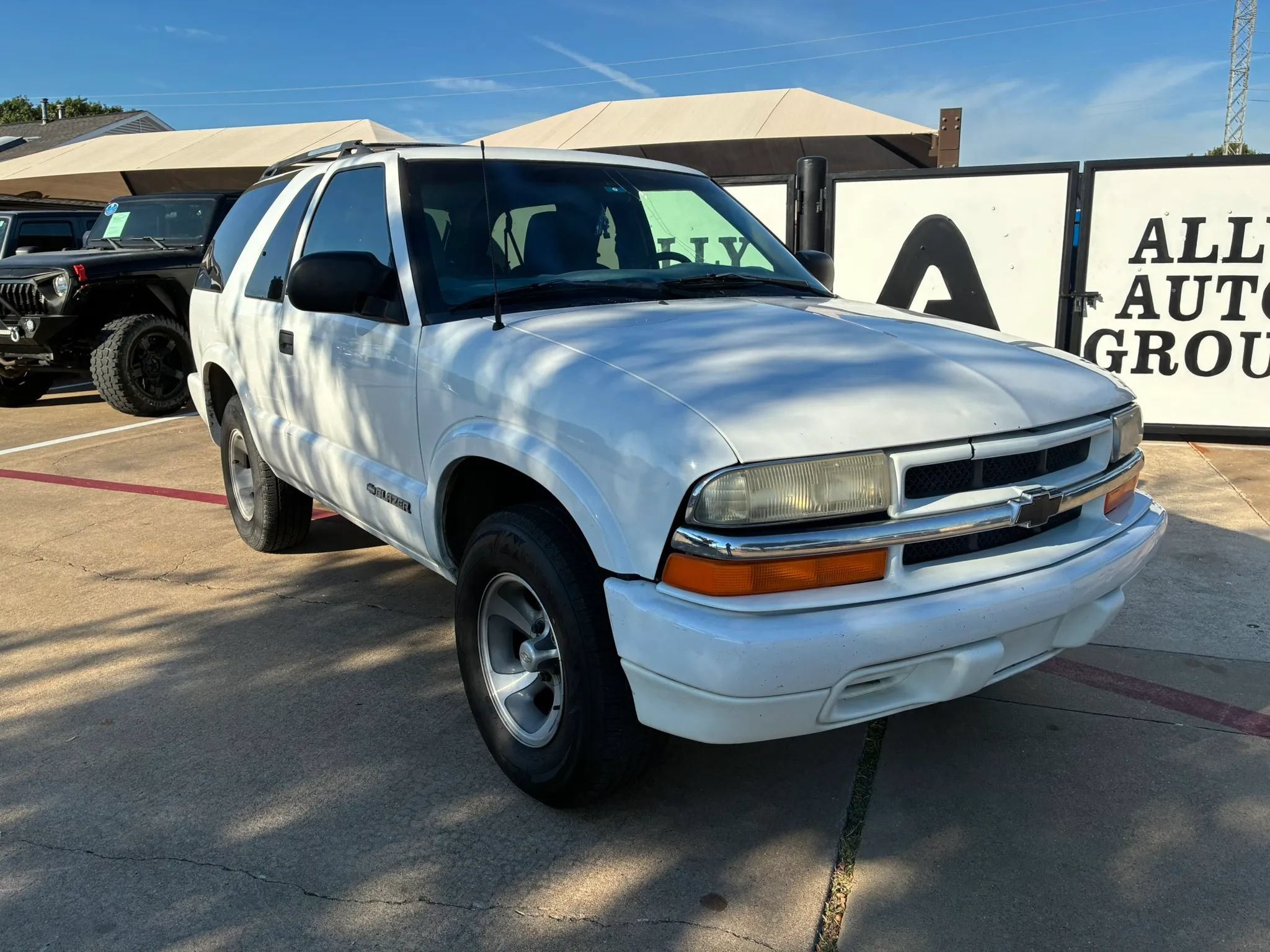 Used 2001 Chevrolet Blazer LS w/ Preferred Equipment Group RWD image 1