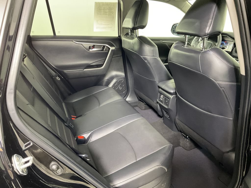 Used 2023 Toyota RAV4 Limited AWD/4WD image 23