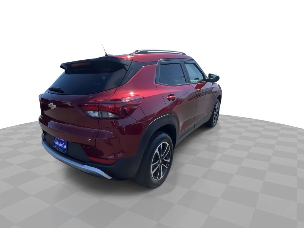 Used 2024 Chevrolet TrailBlazer LT w/ Driver Confidence Package image 8