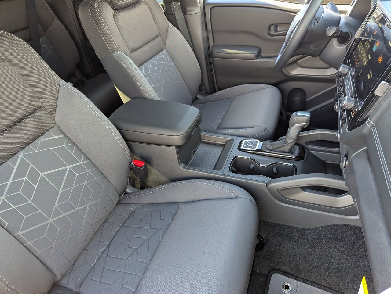 New 2026 Nissan Frontier SV w/ Tow Package image 27