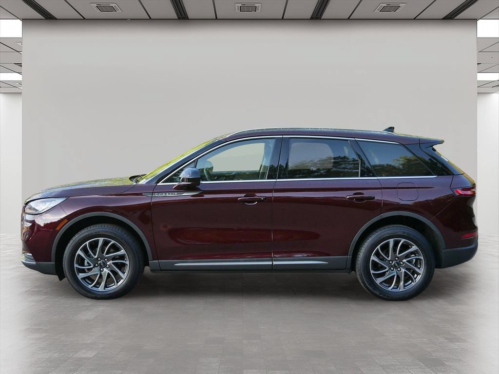 Used 2021 Lincoln Corsair AWD w/ Equipment Group 101A image 3