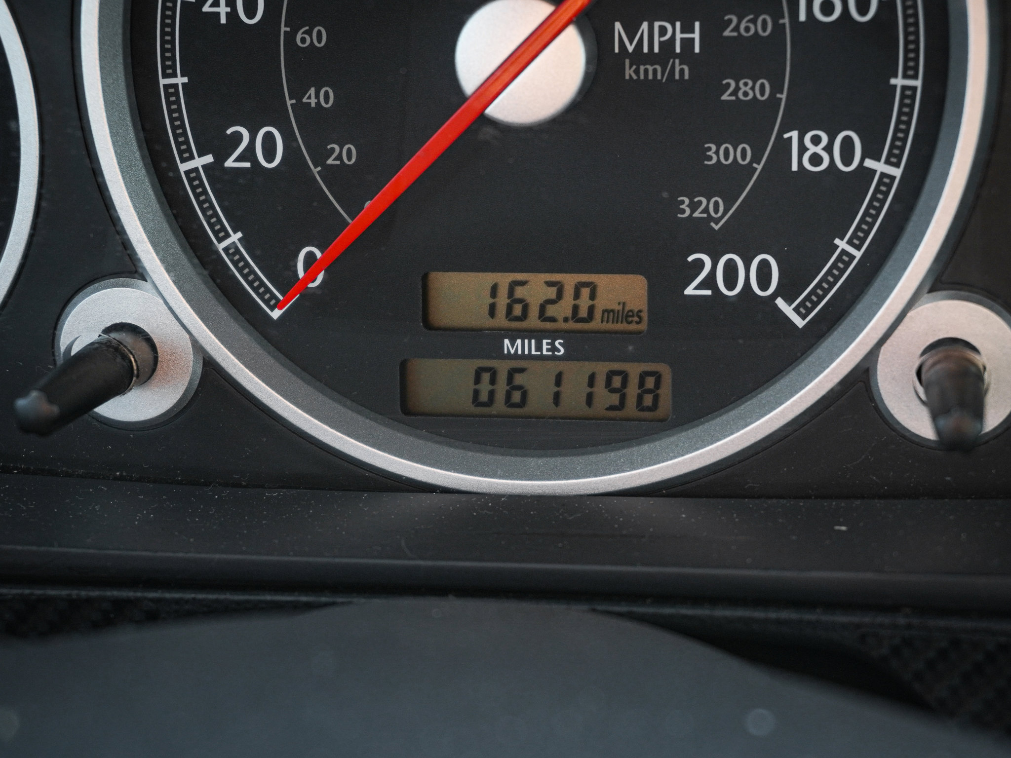 Used 2005 Chrysler Crossfire SRT-6 image 21