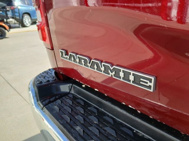 Used 2022 RAM 3500 Laramie w/ Chrome Appearance Group AWD/4WD image 12