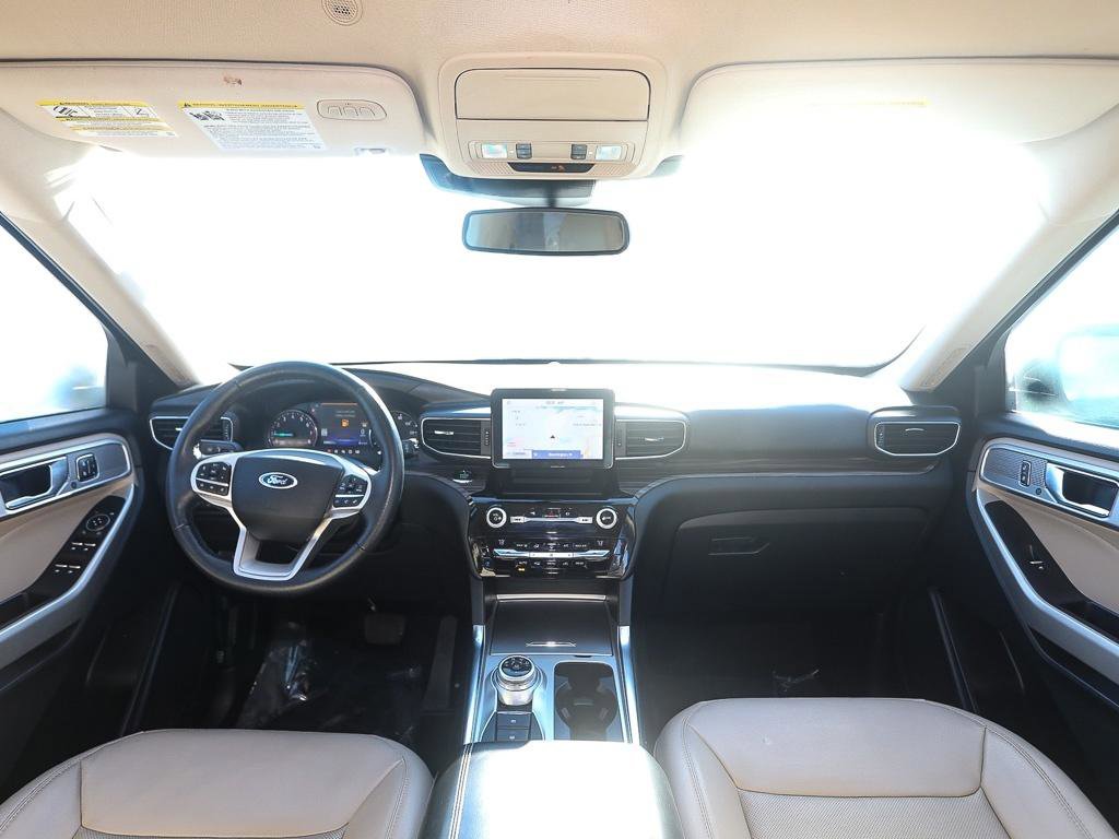Used 2021 Ford Explorer Limited w/ Hybrid Equipment Group 310A image 24