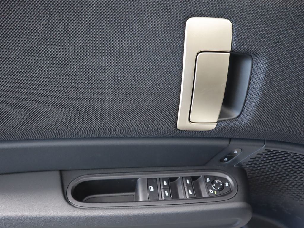 Certified 2025 MINI Cooper Countryman S image 23