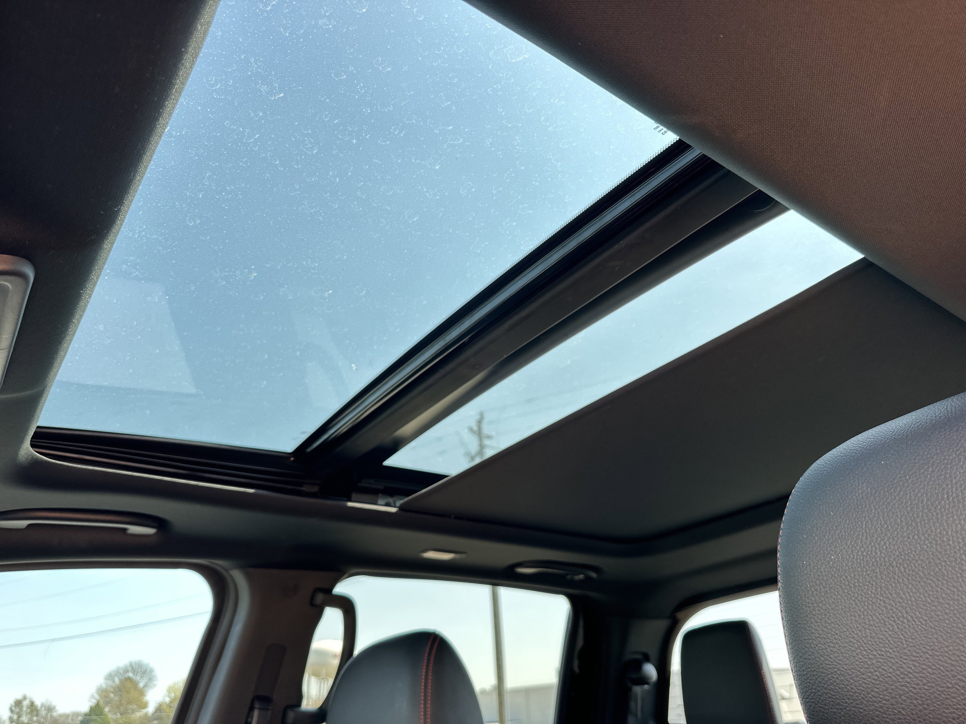 Used 2024 Nissan Titan PRO-4X w/ Pro-4x Convenience Package image 35