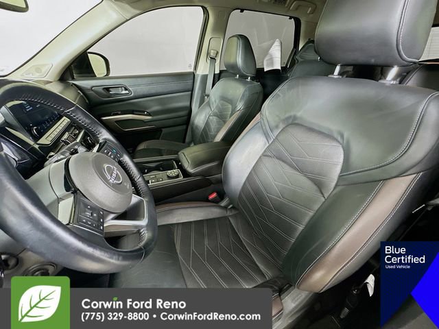 Used 2022 Nissan Pathfinder Platinum w/ Lighting Package (N93) AWD/4WD image 26