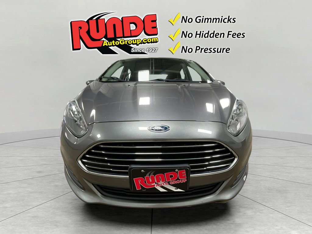 Used 2014 Ford Fiesta SE w/ Comfort Package FWD image 9