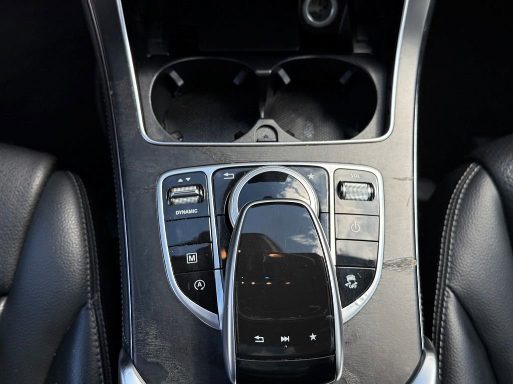 Used 2017 Mercedes-Benz GLC 300 4MATIC image 13