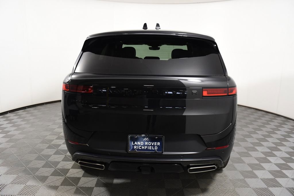 New 2026 Land Rover Range Rover Sport SE AWD/4WD image 5
