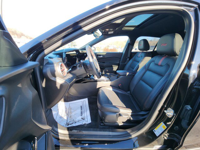 Used 2024 Chevrolet Trax RS w/ Sunroof Package image 28