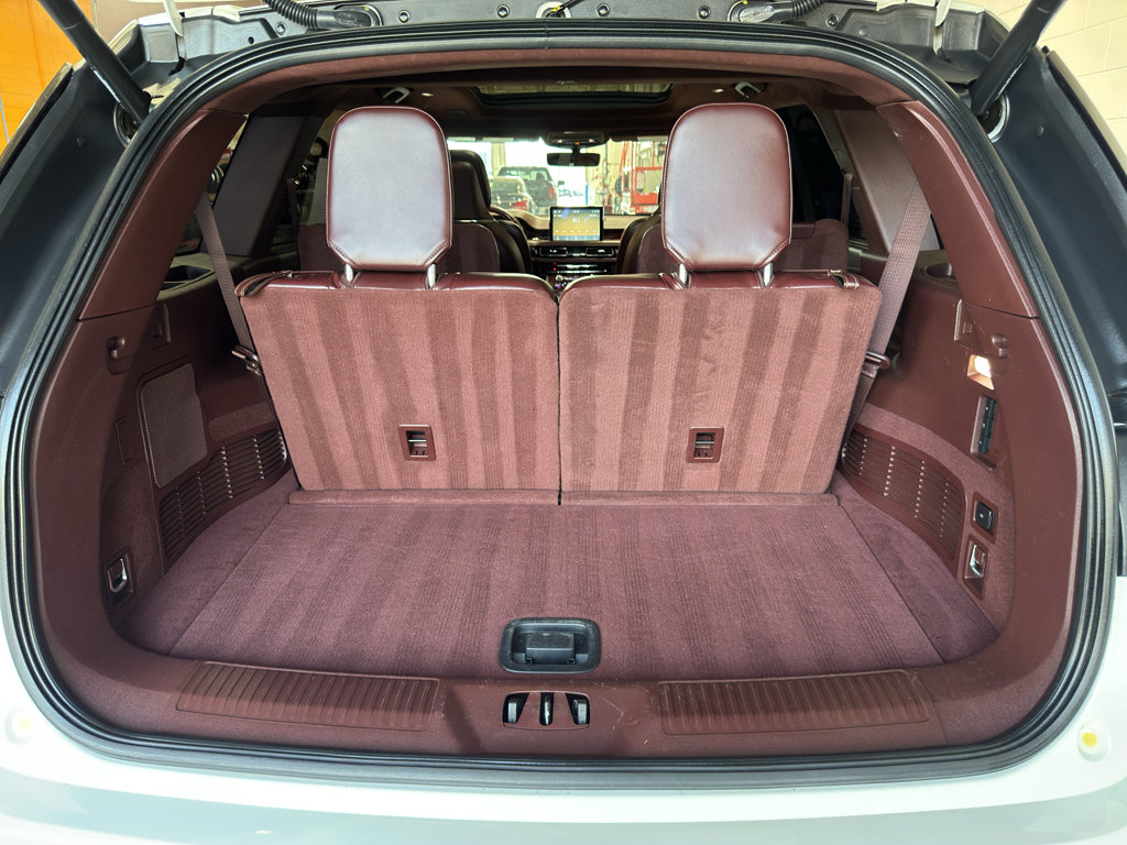 Used 2020 Lincoln Aviator Black Label w/ Dynamic Handling Package image 21