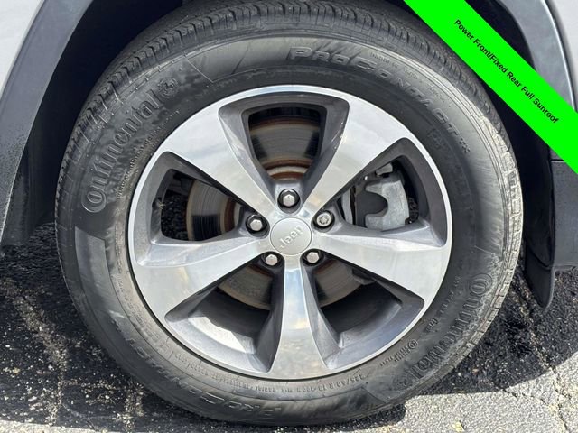 Used 2019 Jeep Cherokee Limited image 33