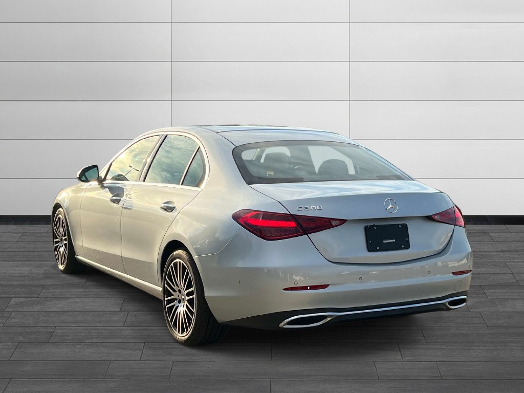 Used 2025 Mercedes-Benz C 300 Sedan image 3