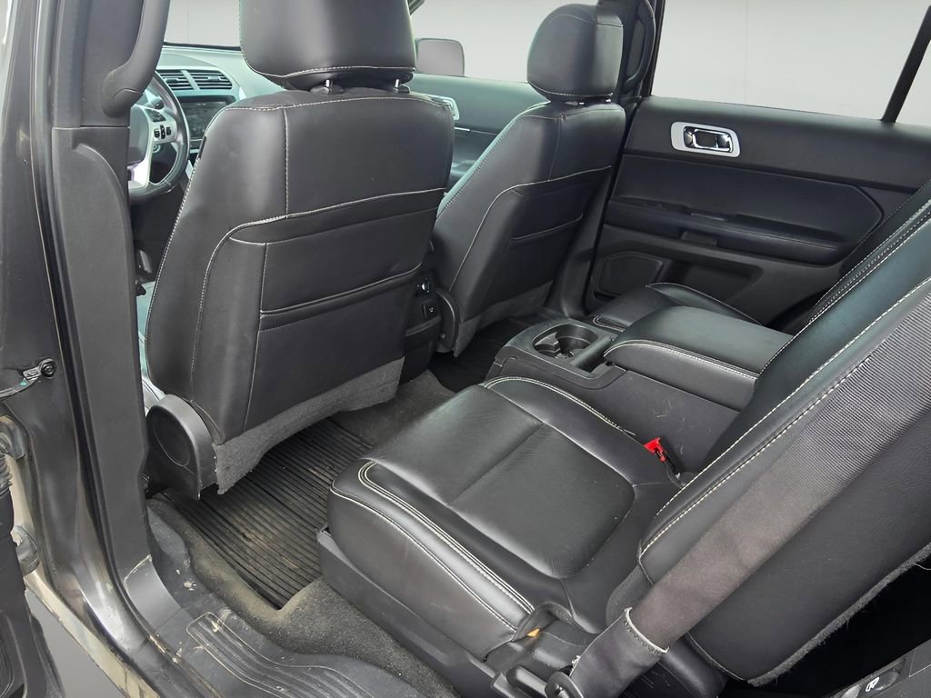 Used 2015 Ford Explorer Sport w/ Equipment Group 401A AWD/4WD image 12