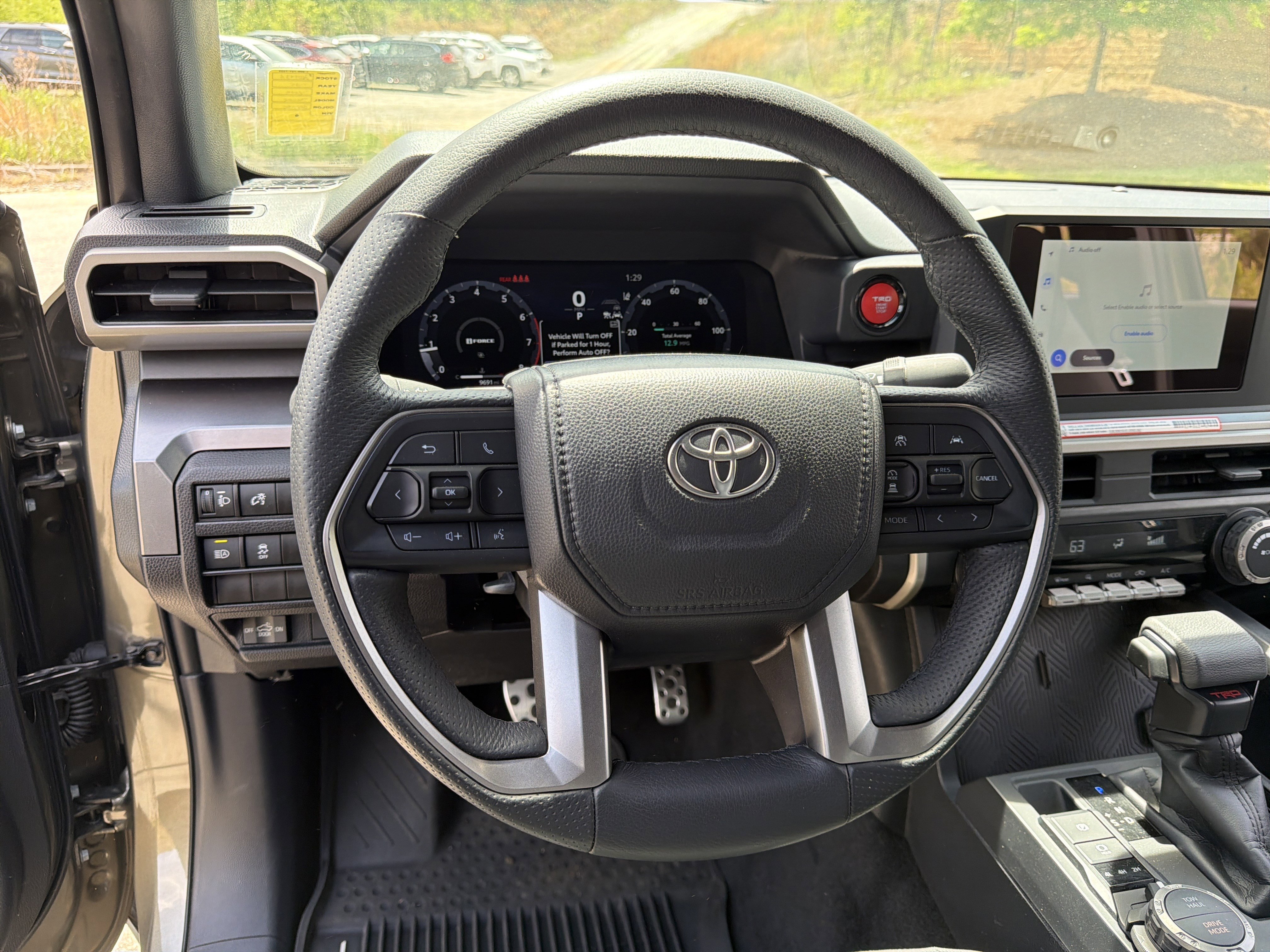 Used 2025 Toyota Tacoma TRD Sport AWD/4WD image 19