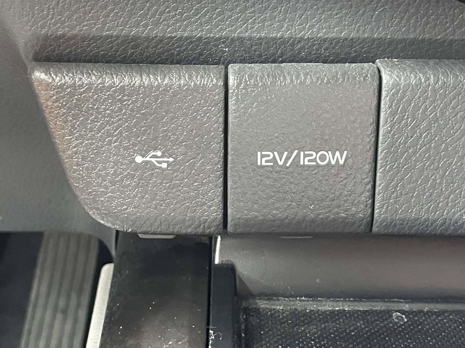 Used 2024 Toyota Camry LE FWD image 31