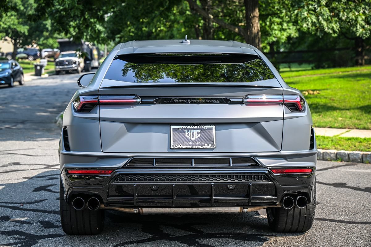 Used 2024 Lamborghini Urus S AWD/4WD image 8