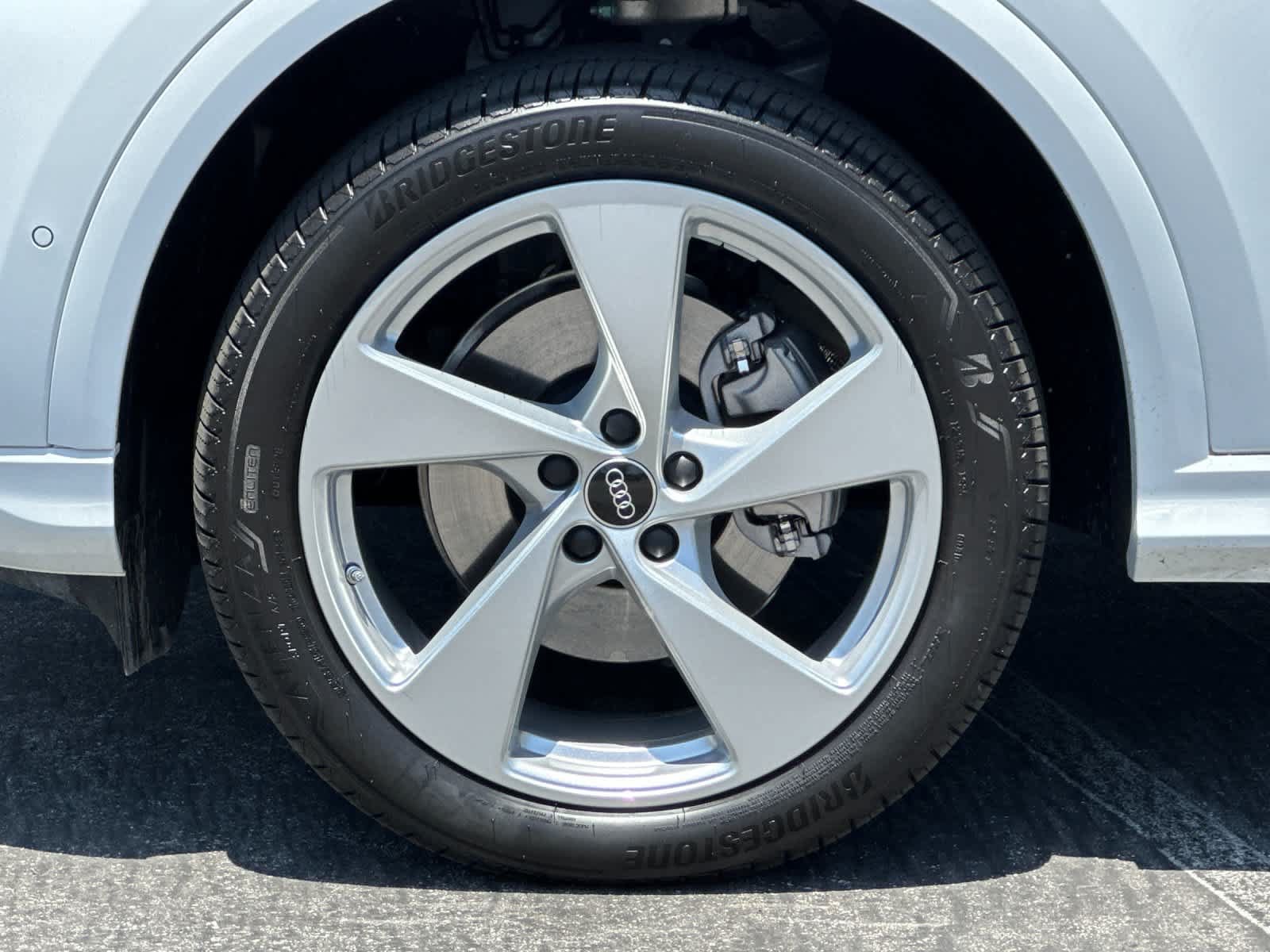 Used 2025 Audi Q5 Premium w/ Premium Plus AWD/4WD image 27