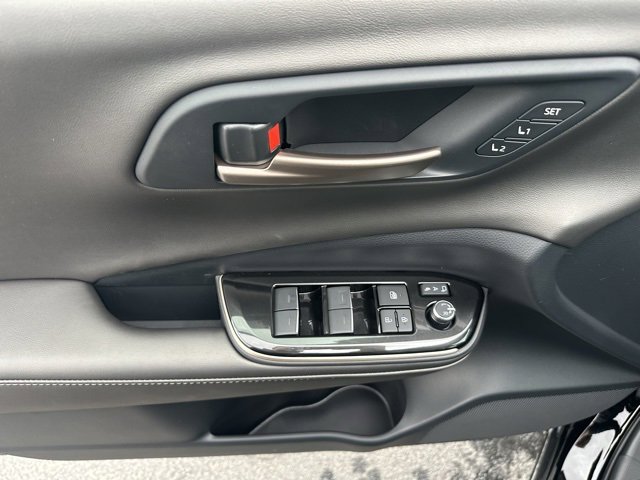 New 2026 Toyota Crown Nightshade image 9