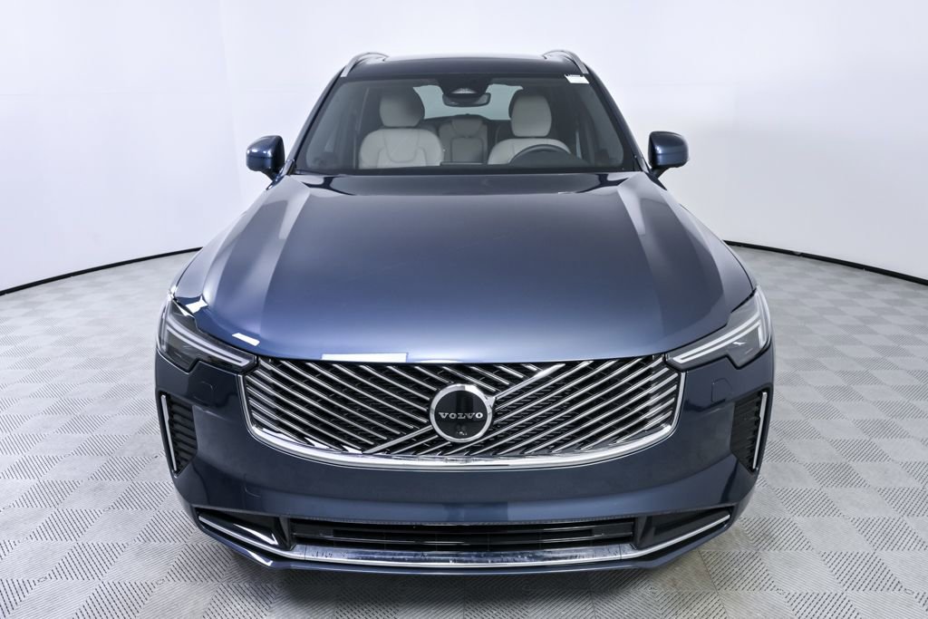 Certified 2026 Volvo XC90 B6 Plus w/ Protection Package Premier image 38