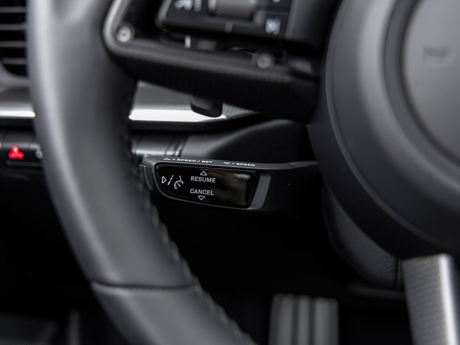 Certified 2025 Porsche 911 Turbo S AWD/4WD image 40